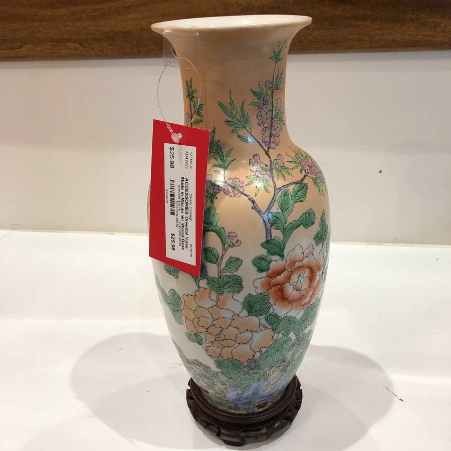 Oriental Vase Made in Macau w/ Wood Base Divine Consign Consignment